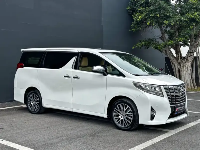 Toyota Alphard, 2018