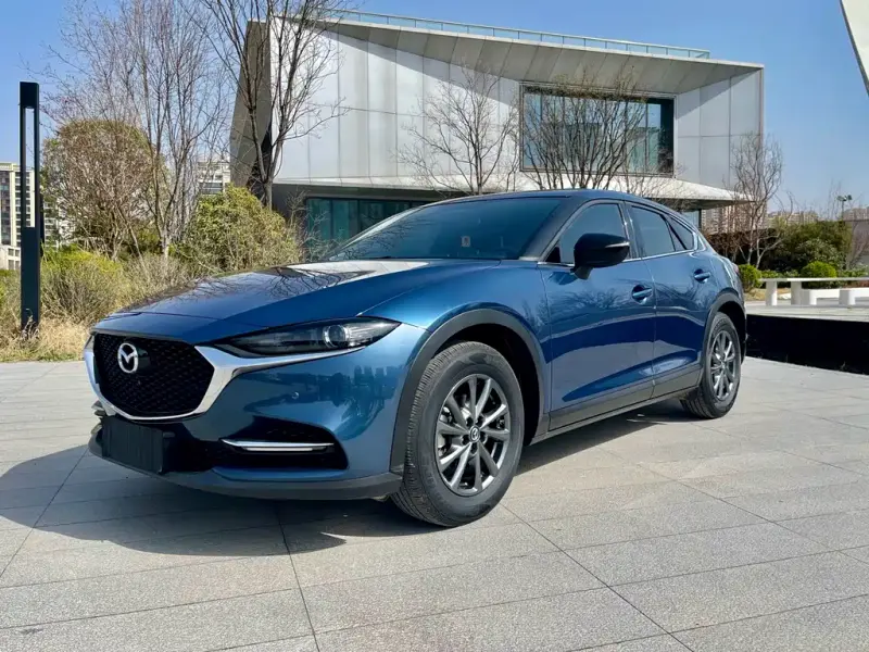 Mazda CX-4, 2021