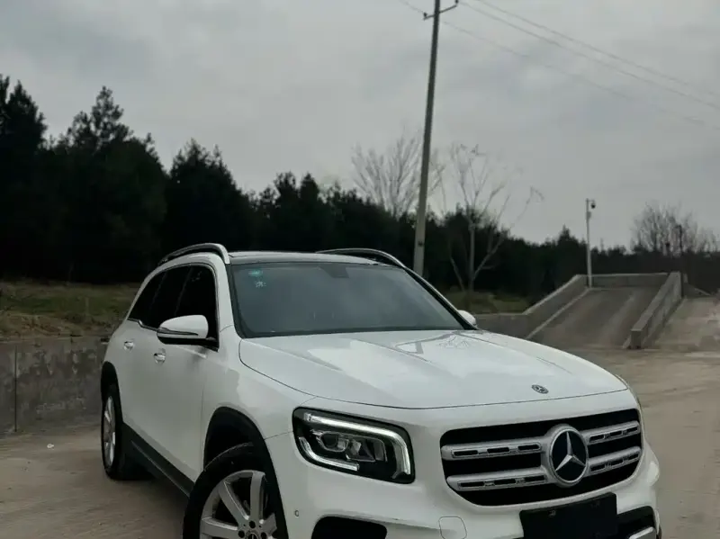 Mercedes-Benz GLB, 2020
