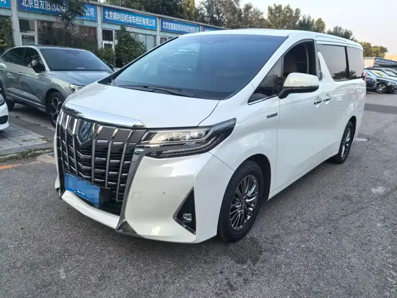 Toyota Alphard, 2021
