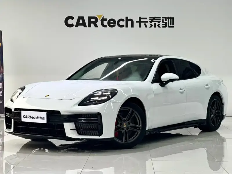 Porsche Panamera, 2012
