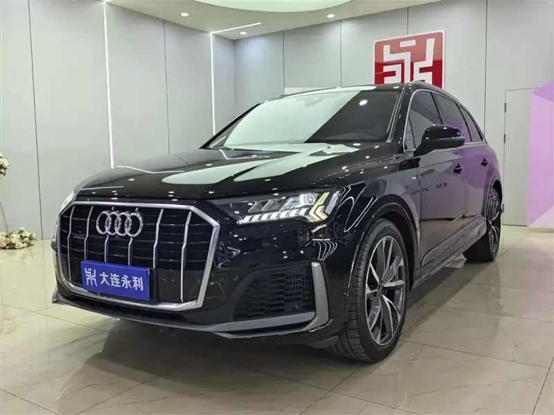 Audi Q7, 2022