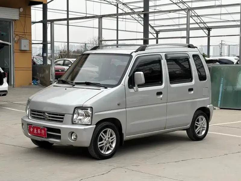 Suzuki Wagon R, 2015