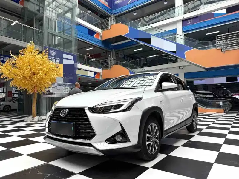 Toyota Yaris L, 2022