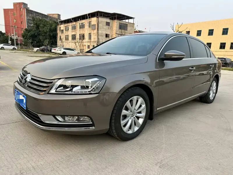 Volkswagen Magotan, 2012