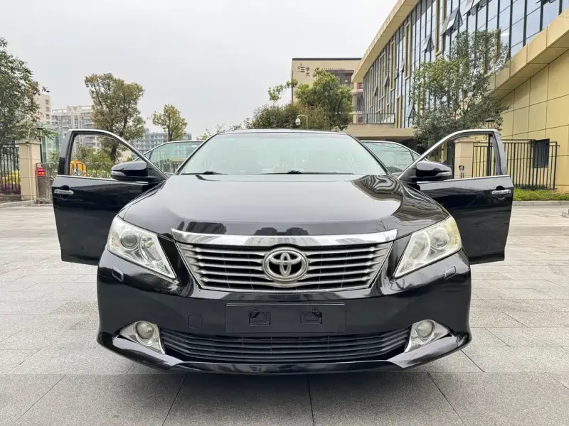 Toyota Camry, 2012