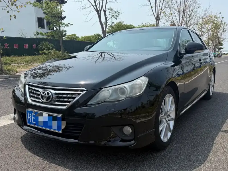 Toyota Reiz, 2010