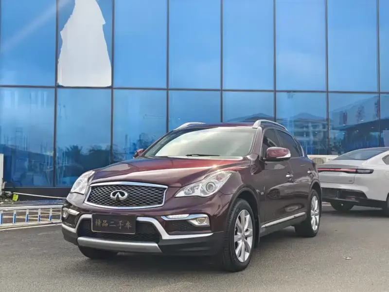 Infiniti QX50, 2016
