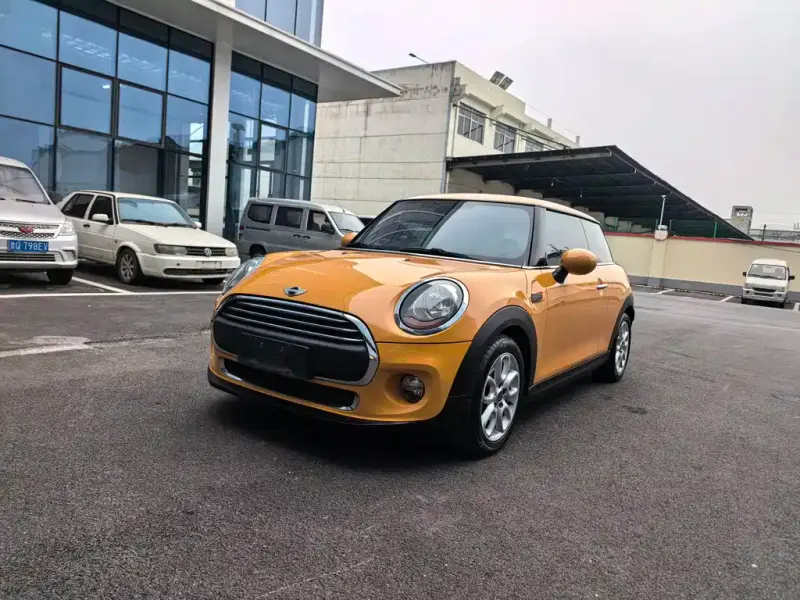 MINI Mini, 2018