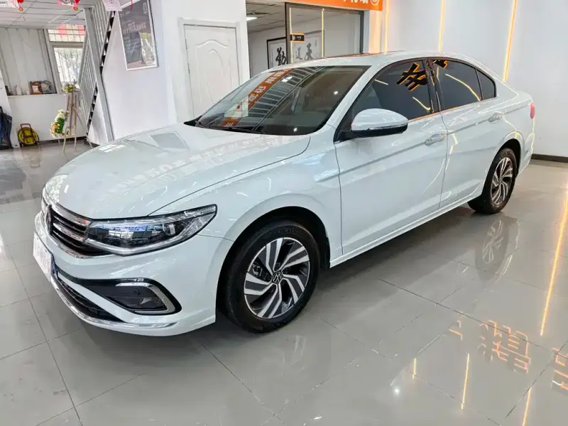 Volkswagen Bora, 2024