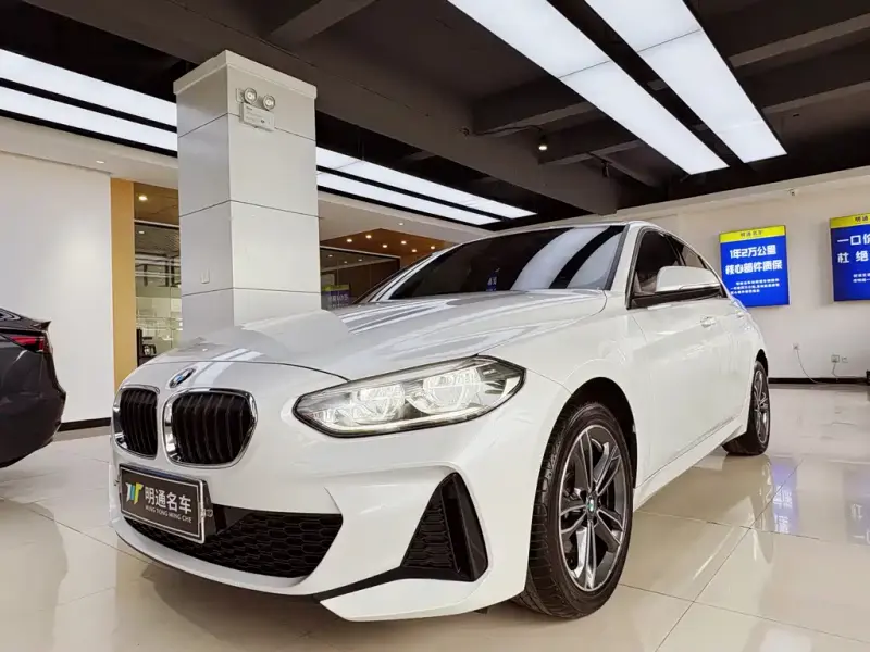 BMW 1 Series, 2021