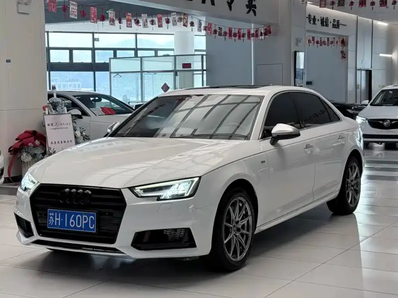 Audi A4L, 2018