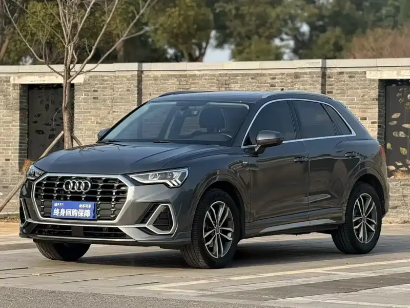 Audi Q3, 2021
