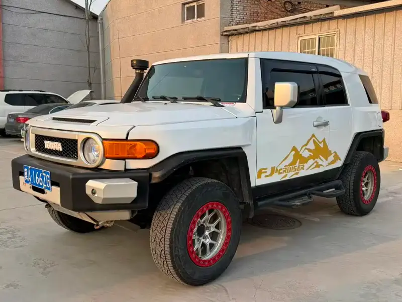 Toyota FJ Cruiser, 2008