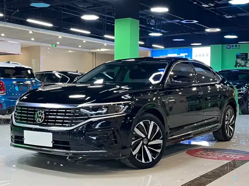 Volkswagen Passat, 2023