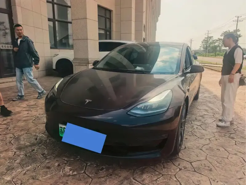 Tesla Model 3, 2023