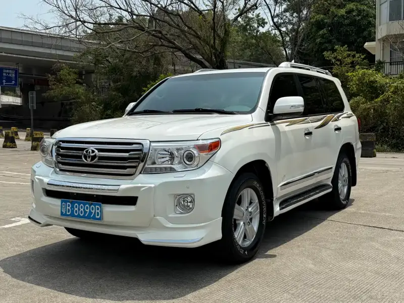 Toyota Land Cruiser, 2014
