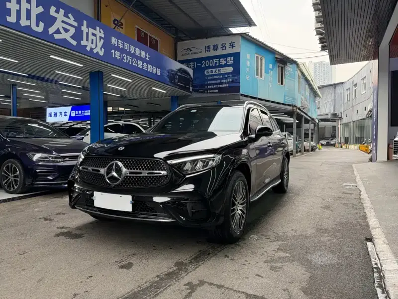 Mercedes-Benz GLC, 2025