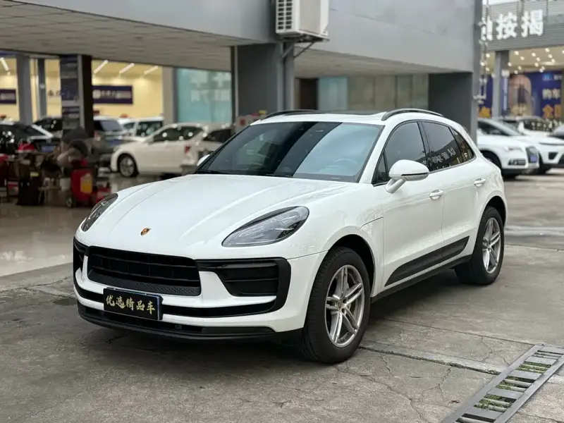 Porsche Macan, 2024