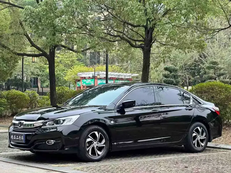 Honda Accord, 2016