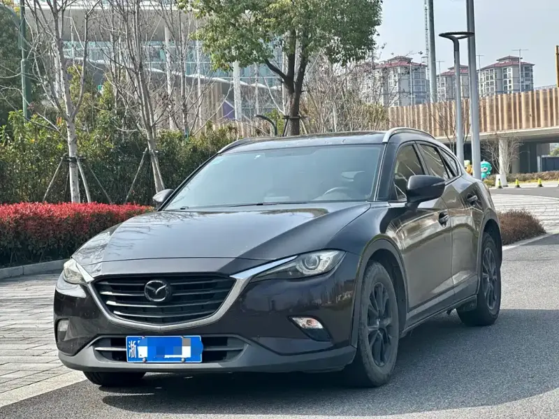 Mazda CX-4, 2018