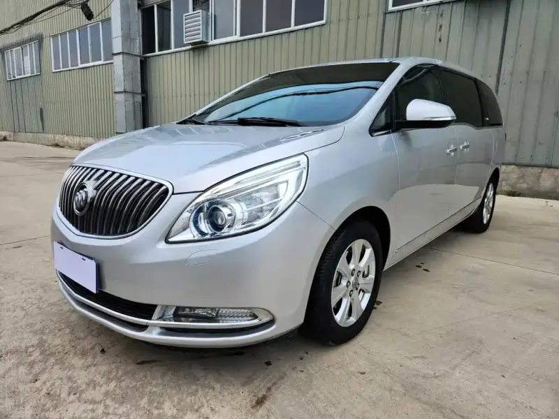 Buick GL8, 2018