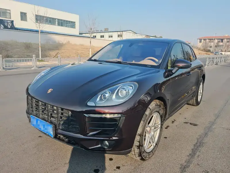 Porsche Macan, 2016