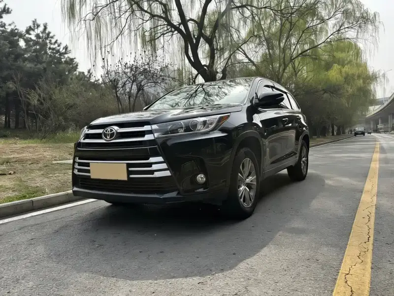 Toyota Highlander, 2022