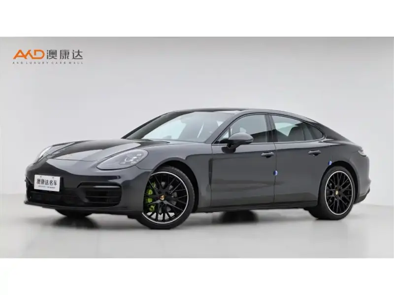 Porsche Panamera, 2022