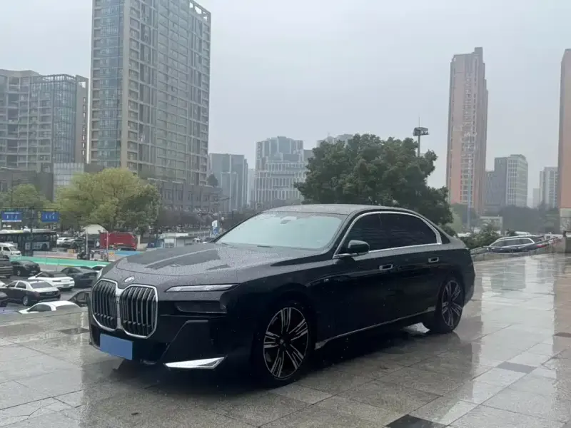 BMW 7 Series, 2024