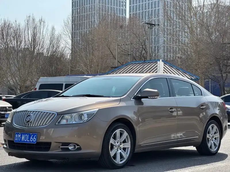 Buick LaCrosse, 2009