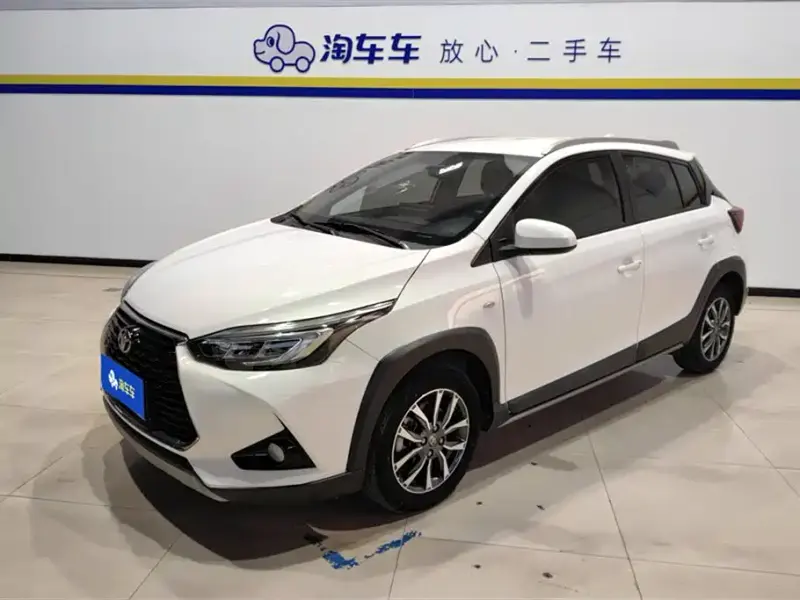 Toyota Yaris L, 2021
