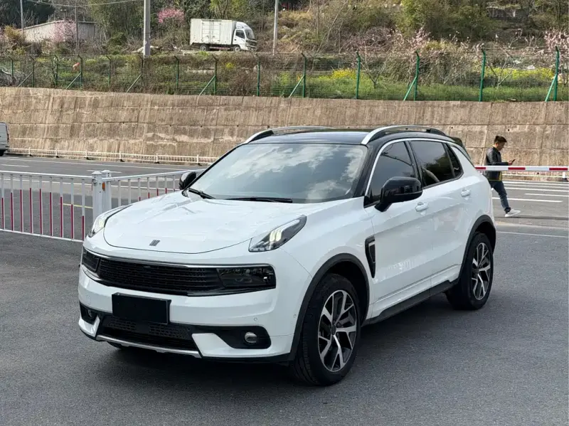 Lynk & Co 01, 2018