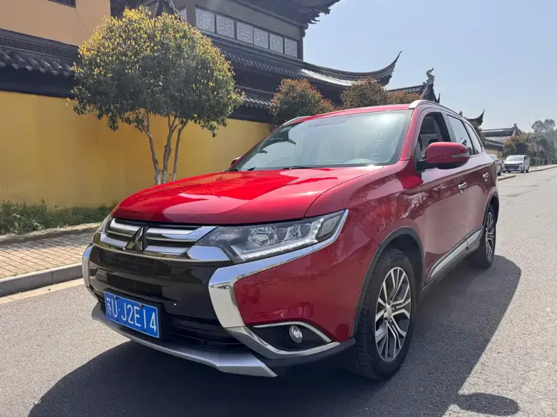 Mitsubishi Outlander, 2017