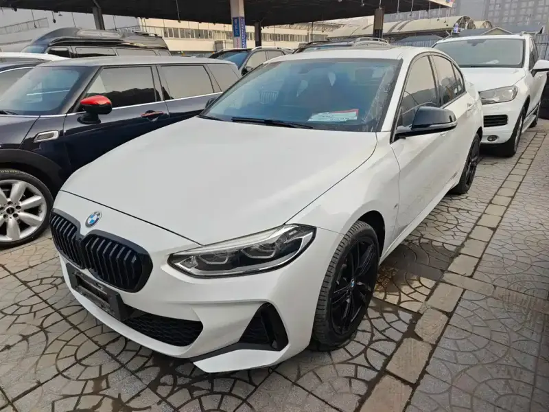 BMW 1 Series, 2021