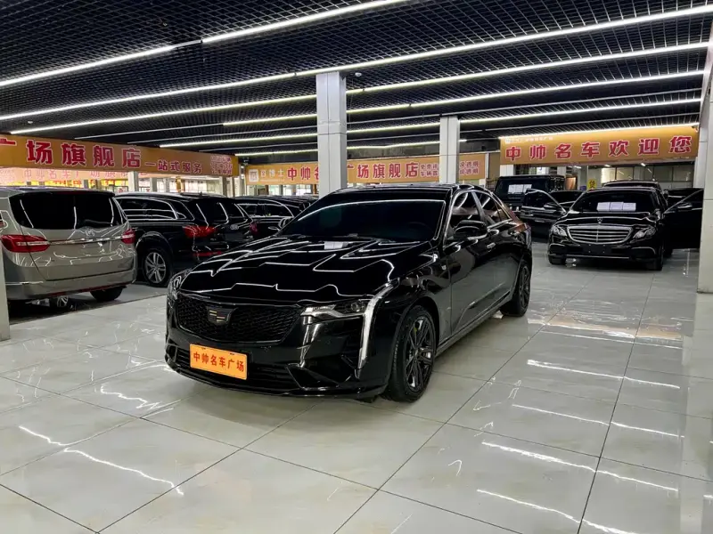 Cadillac CT4, 2022