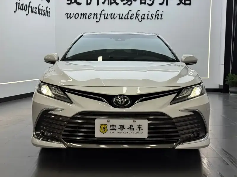 Toyota Camry, 2022