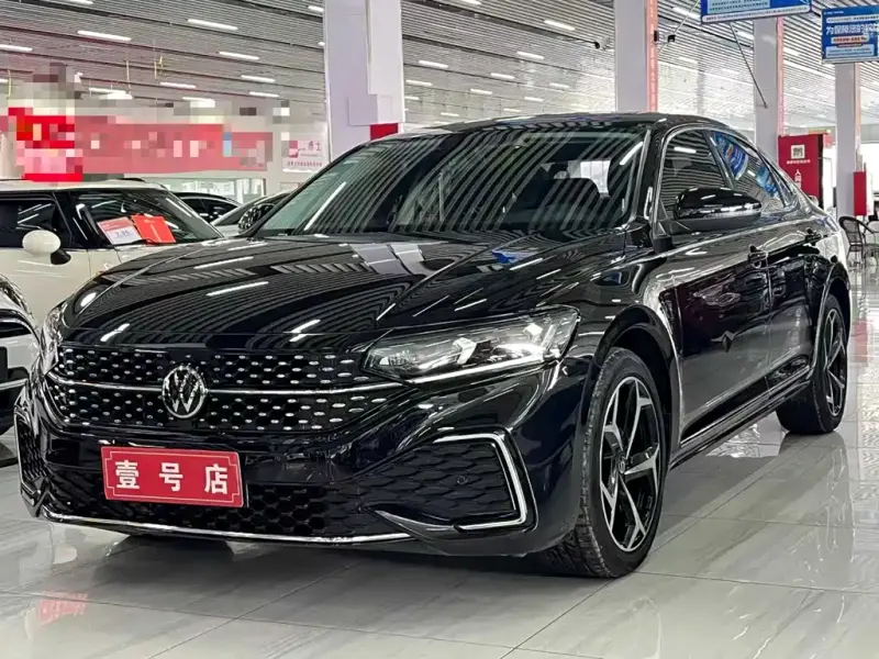Volkswagen Passat, 2024