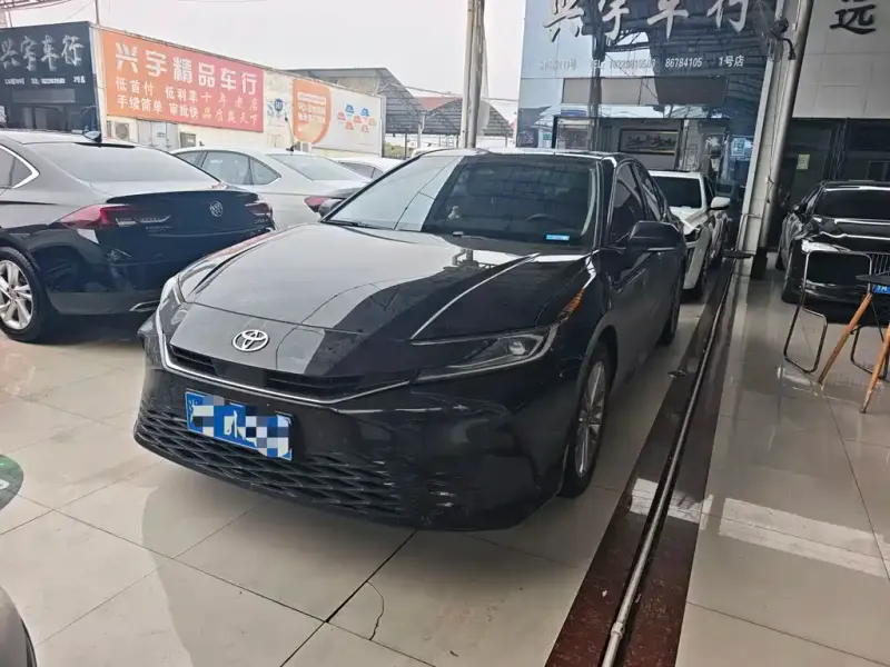 Toyota Camry, 2024