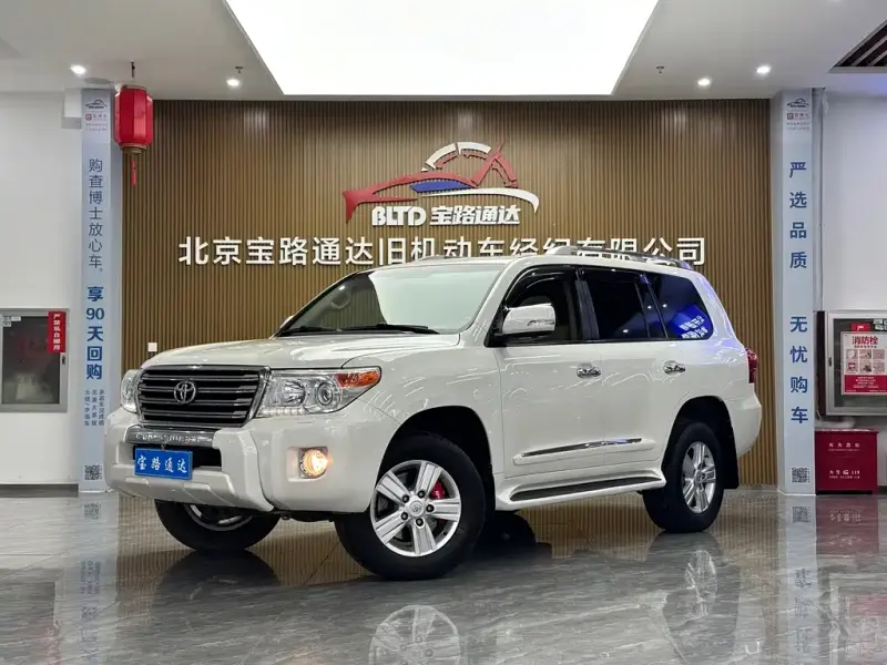 Toyota Land Cruiser, 2015