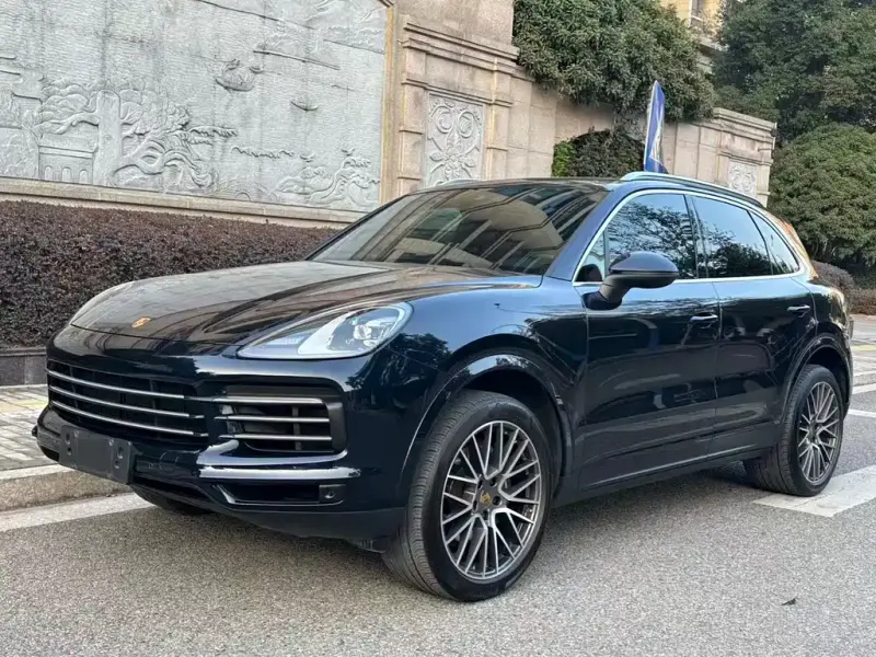 Porsche Cayenne, 2022