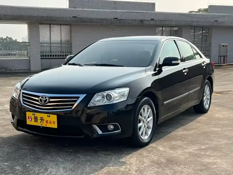 Toyota Camry, 2010