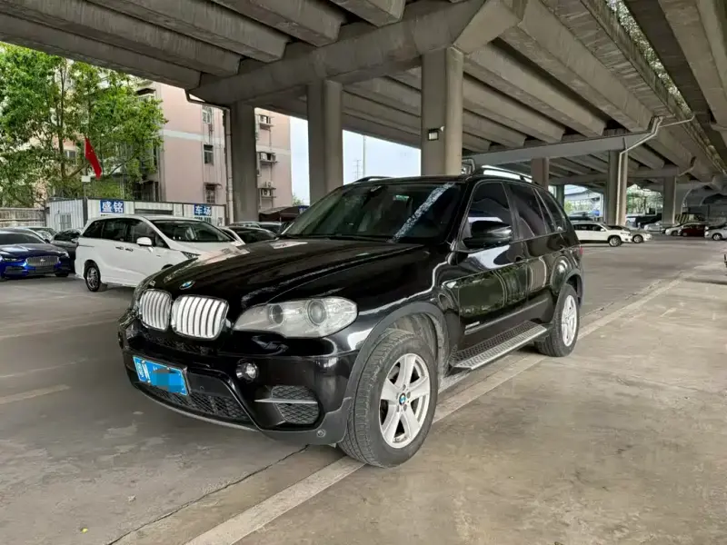BMW X5 (Import), 2012