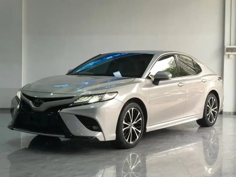 Toyota Camry, 2020