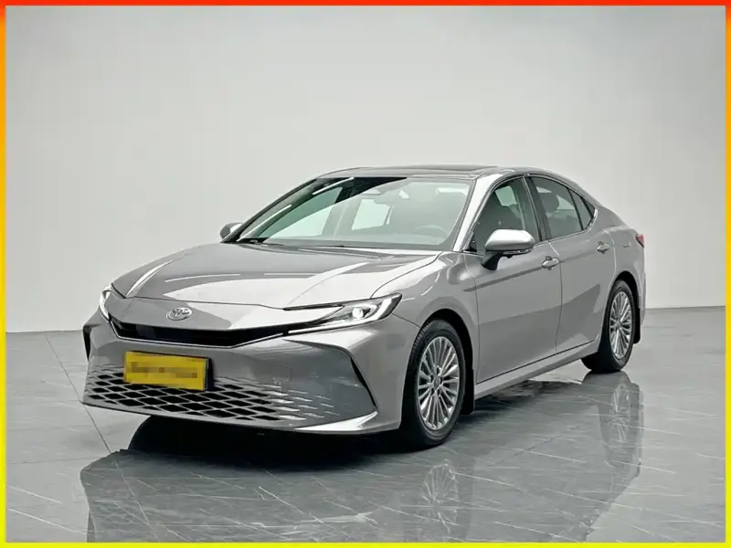 Toyota Camry, 2025