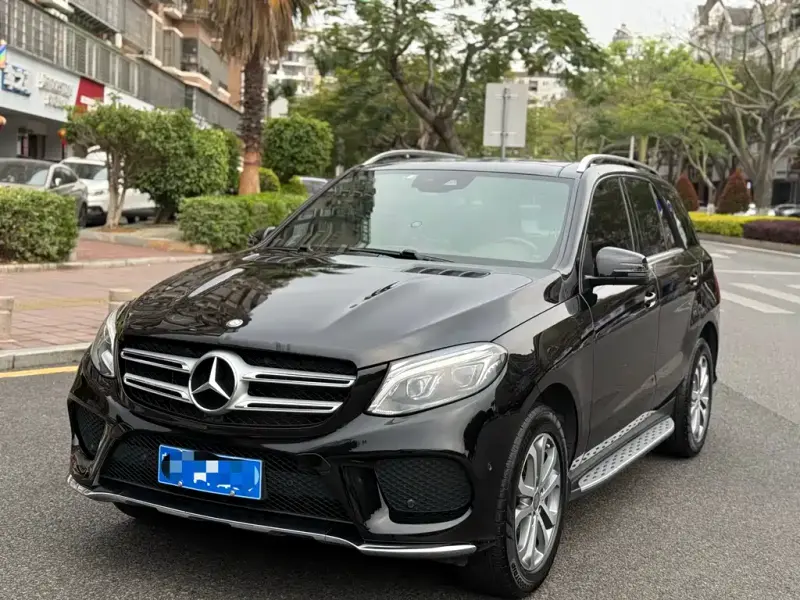 Mercedes-Benz GLE, 2016