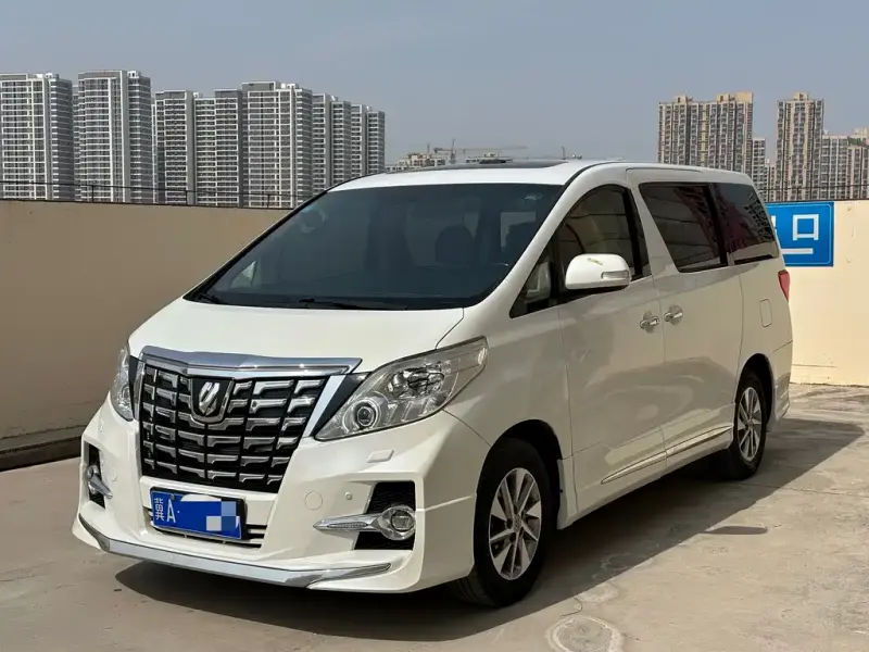 Toyota Alphard, 2014