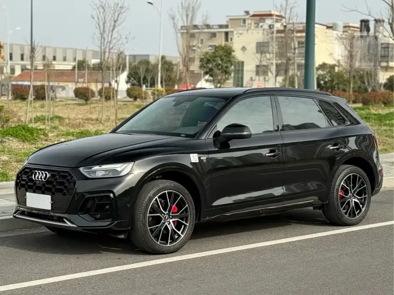 Audi Q5L, 2024