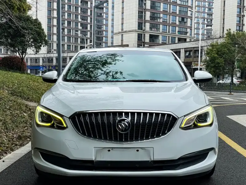 Buick Excelle, 2016