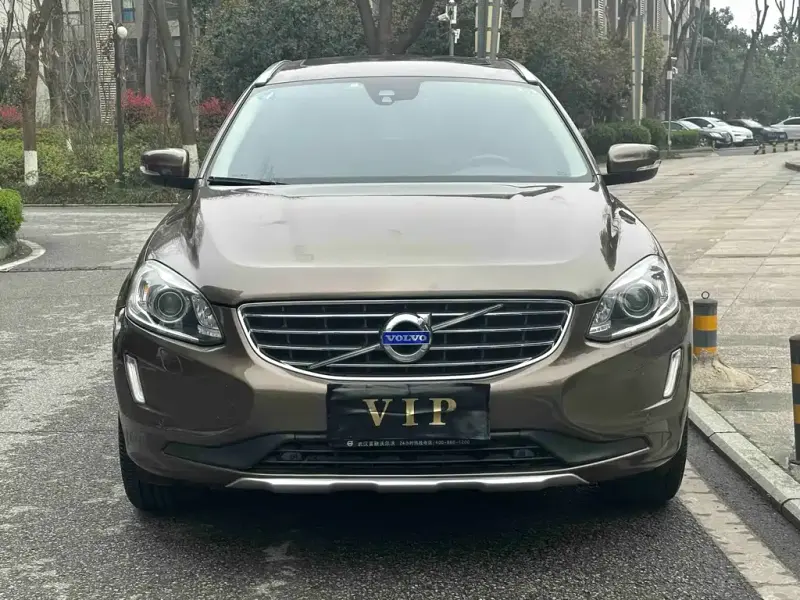 Volvo XC60, 2015